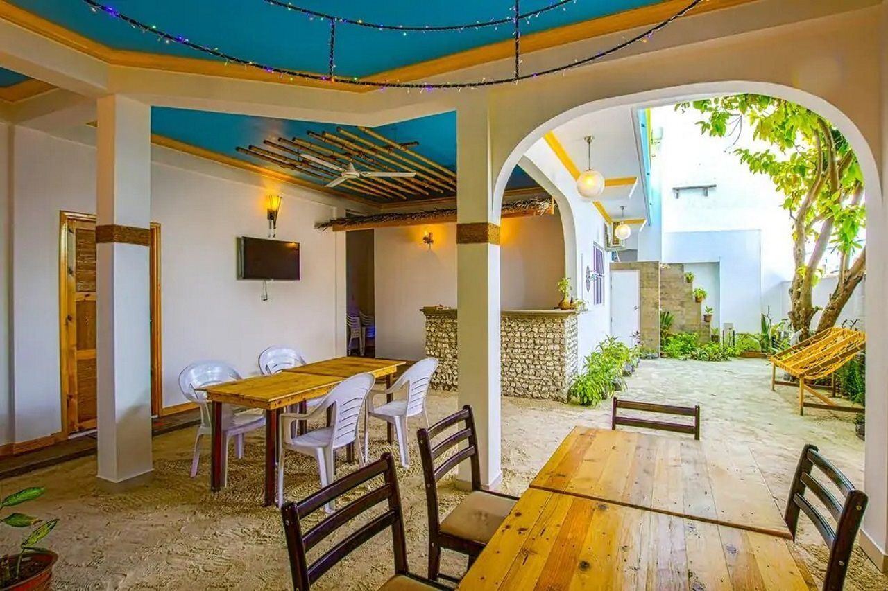 Handhuvaru Villa Boutique Hotel остров Маафуши Екстериор снимка