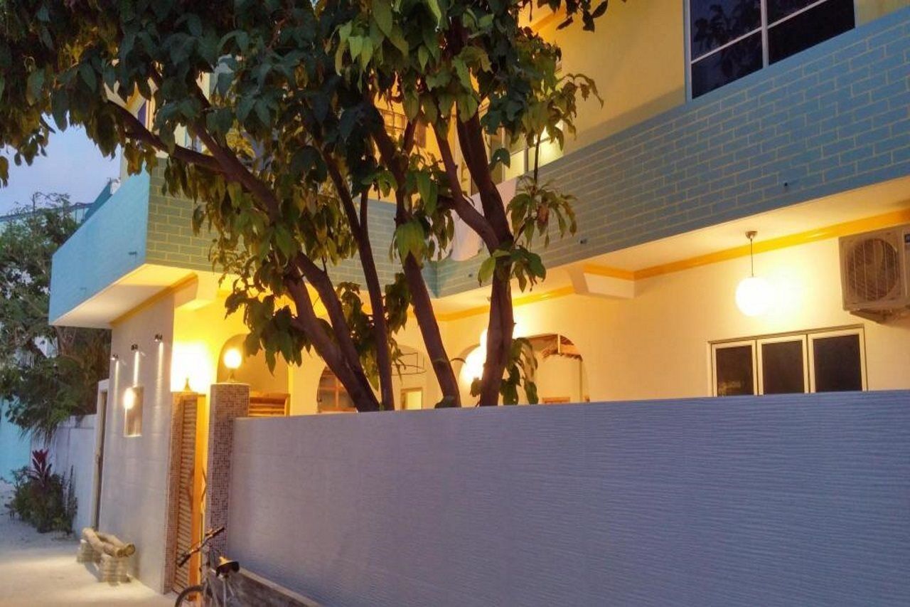 Handhuvaru Villa Boutique Hotel остров Маафуши Екстериор снимка